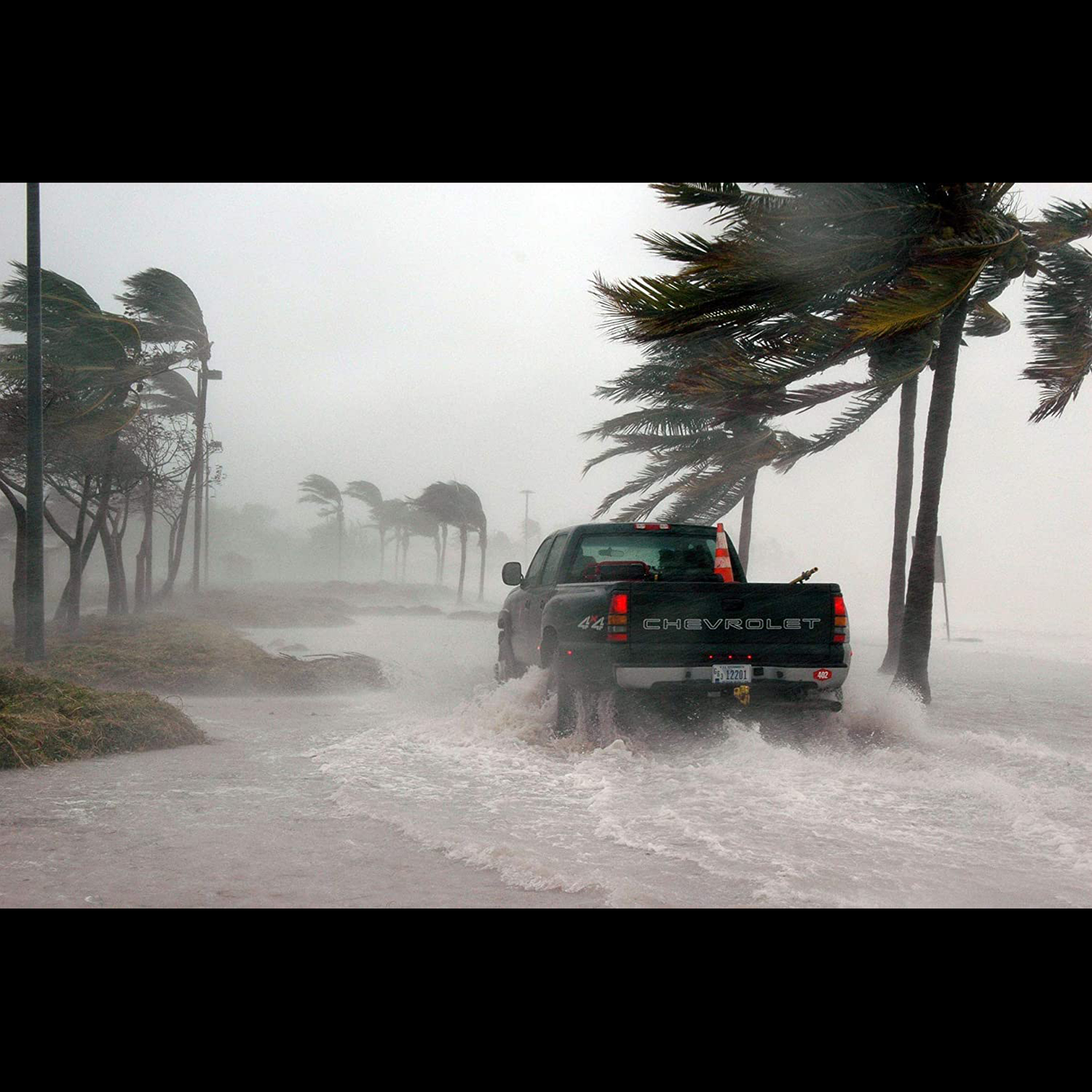 Uniden-SDS100-police-scanner