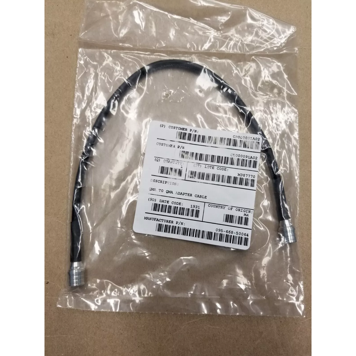 motorola-cb000091a02-qma-male-to-qma-male-adapter-coax-cable-jumper-13-inches.png